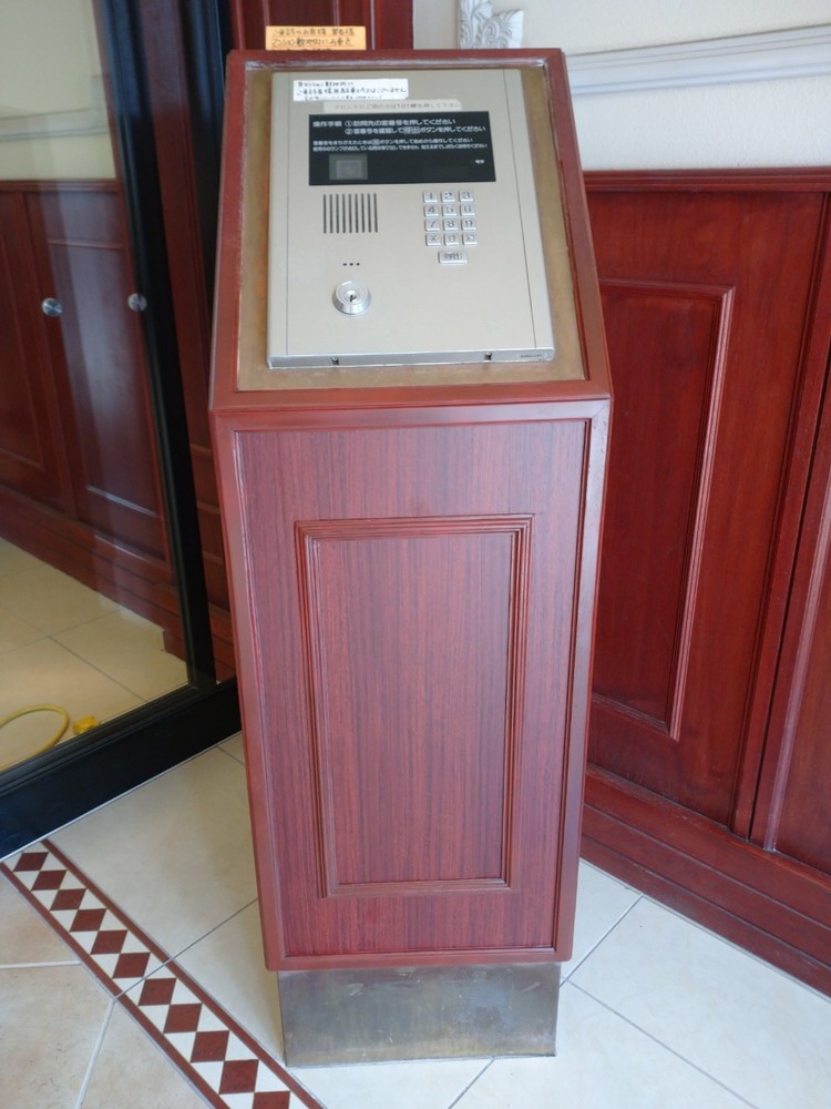 インターフォンリペア前