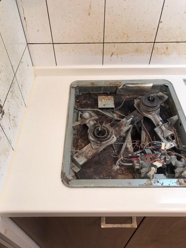 キッチン天板リペア前