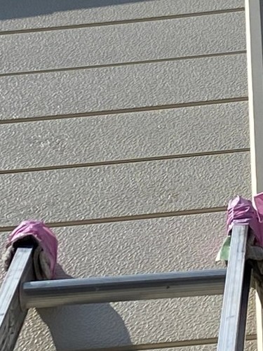 外壁凹み補修前