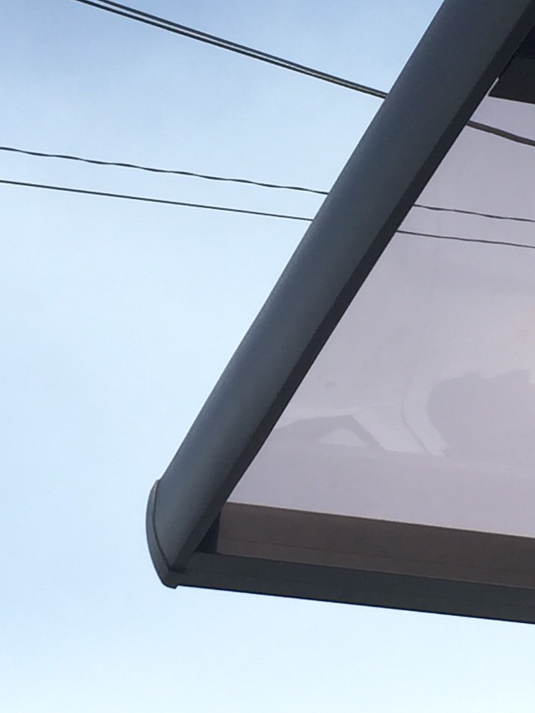 カーポート凹みキズリペア前