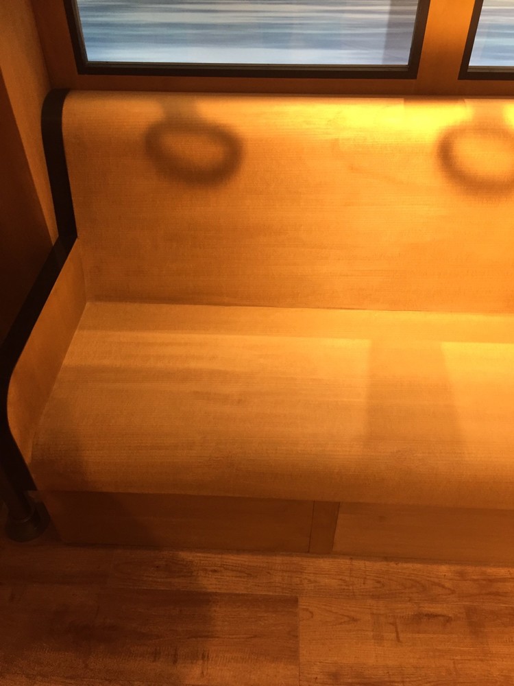 ベンチ擦れリペア前