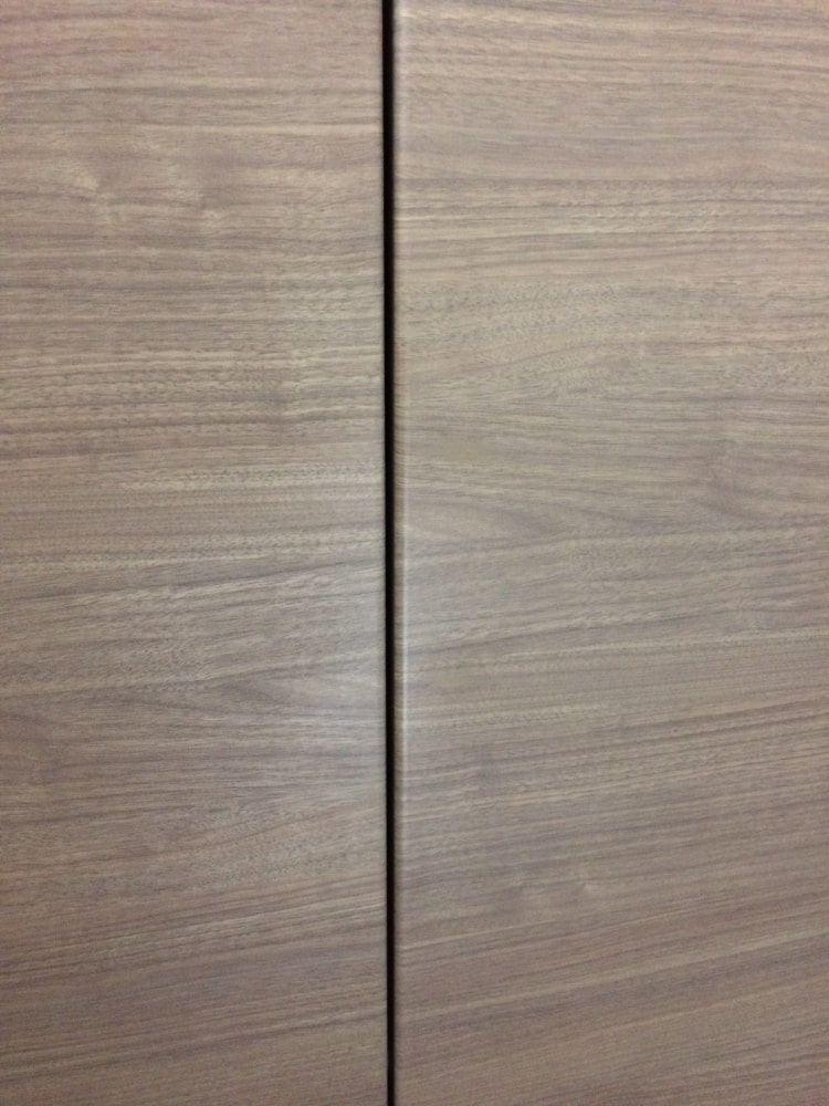 建具　ビス穴跡　補修　現場　大阪府大阪市BEFORE