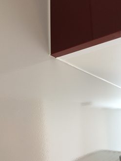 キッチンパネル傷補修　前