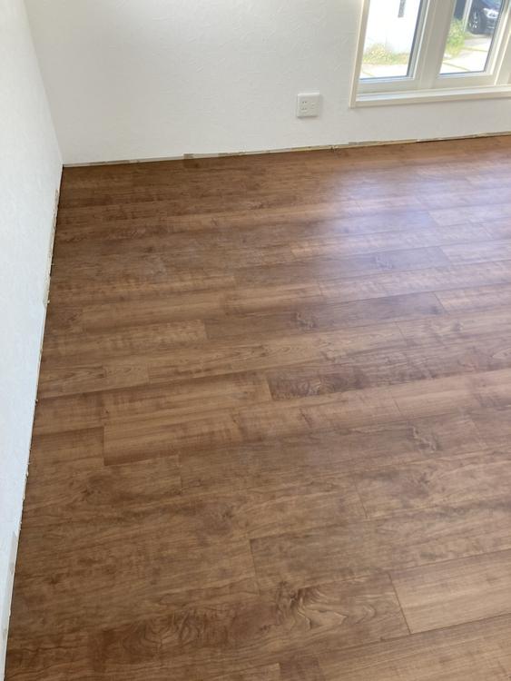 ナオスフローリング床工事前