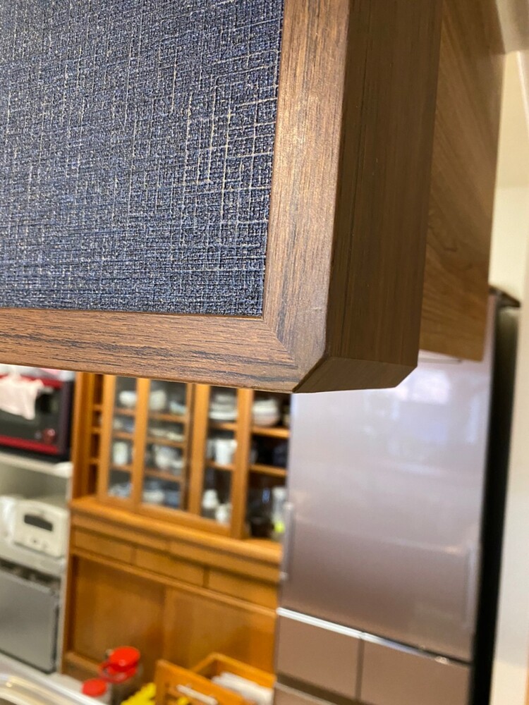 吊戸棚・カウンターカド面取り工事前