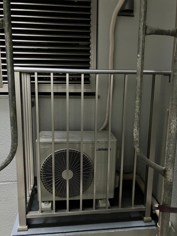 アルミ柵補修前