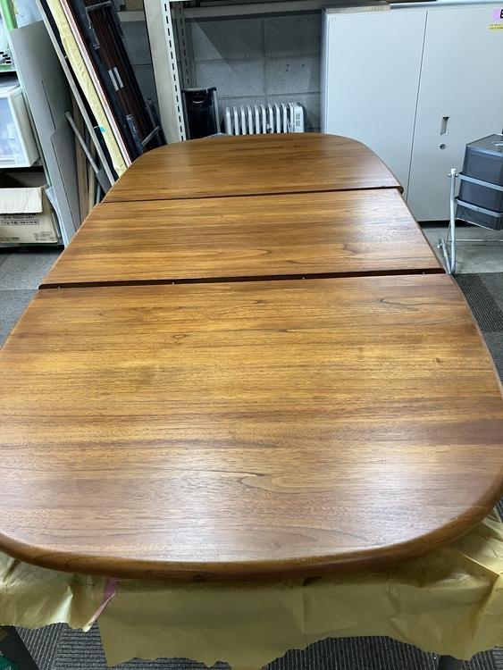 テーブルリペア補修前