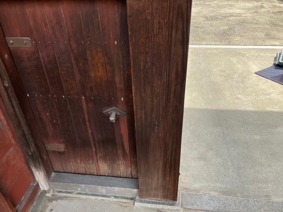 木製門扉門柱補修前