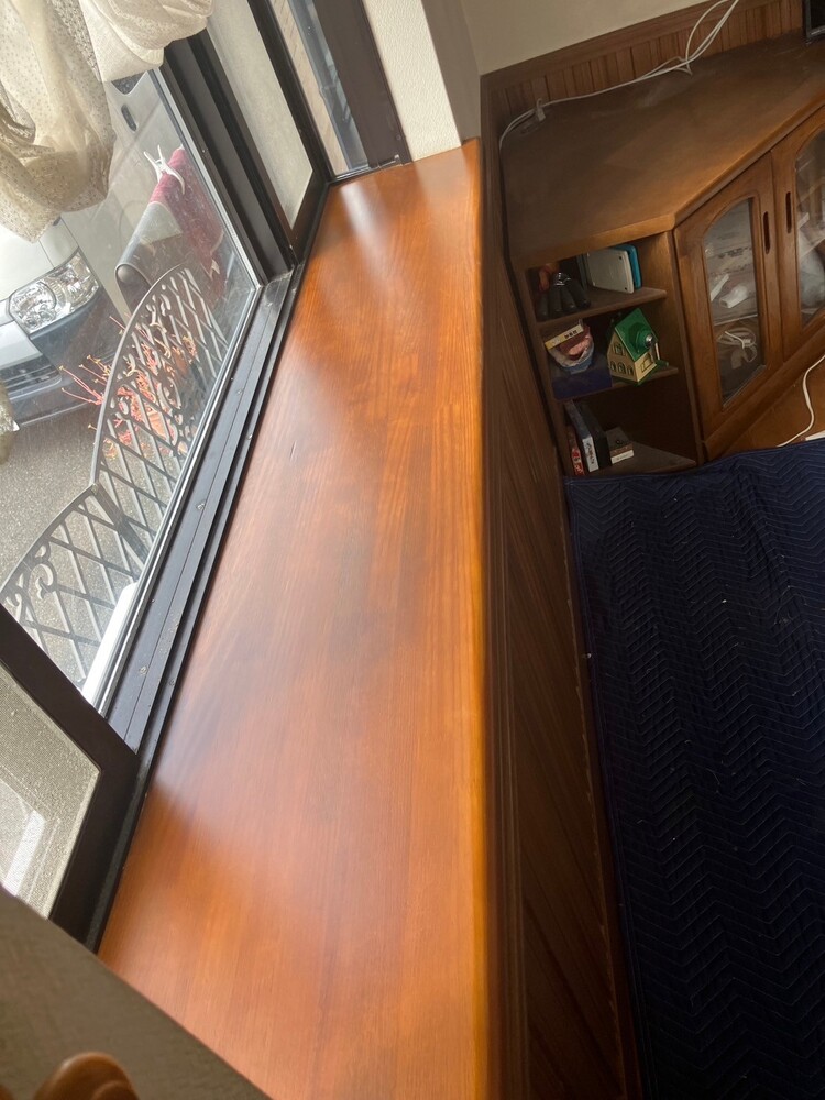 出窓窓台劣化補修工事前