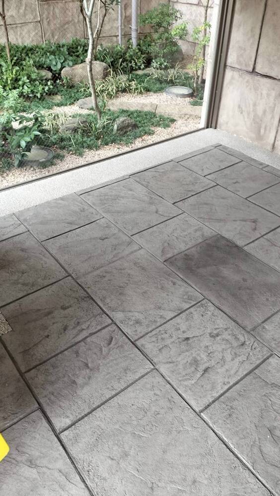 スタンプコンクリートリペア前